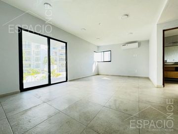 Casa en Fraccionamiento Paraíso Country Club