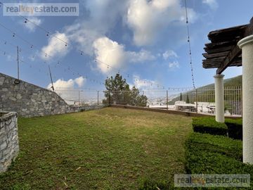 Casa en Venta en Contry La Silla, Guadalupe, N.L.
