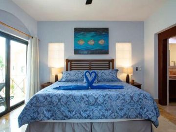Departamento de 2 Habitaciones Frente al Mar en Venta en Playa del Carmen
