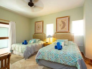 Departamento de 2 Habitaciones Frente al Mar en Venta en Playa del Carmen