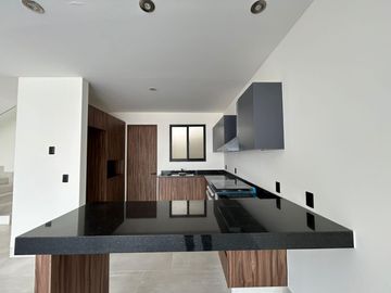 CASA EN VENTA EL CIELO RESIDENCIAL