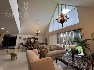 Casa - Vista Hermosa