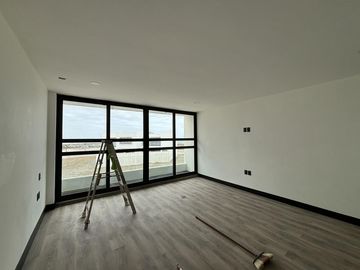EL ANCLA, Casa en VENTA en ESQUINA, con alberca, sala de TV y roof garden con vista al mar