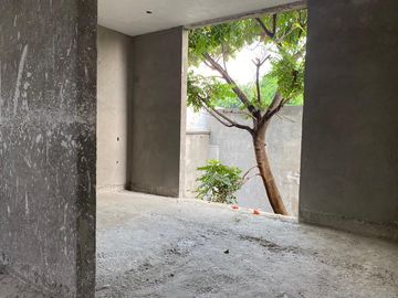 CASA EN VOLCANES