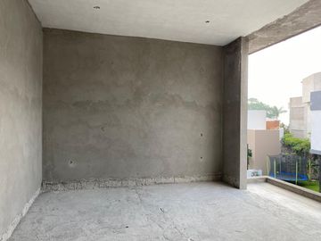 CASA EN VOLCANES