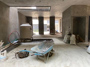 CASA EN VOLCANES