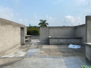 CASA EN VOLCANES