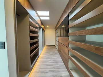 EL ANCLA, Casa en VENTA en ESQUINA con ALBERCA, roof garden con vista al mar y estancia de TV