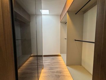 EL ANCLA, Casa en VENTA en ESQUINA con ALBERCA, roof garden con vista al mar y estancia de TV