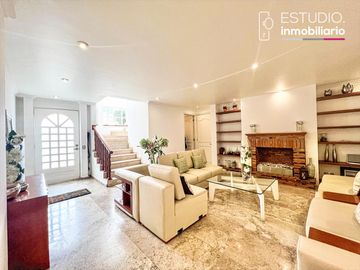 Casa en Venta  en condominio Colonia  Interlomas