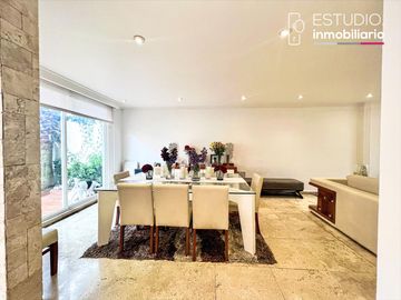 Casa en Venta  en condominio Colonia  Interlomas