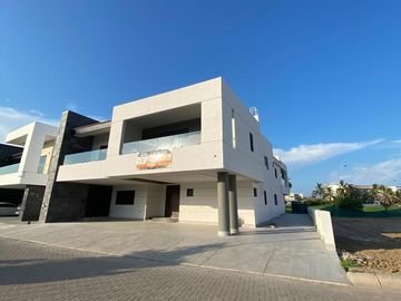 Casa en  venta en Campo de Golf