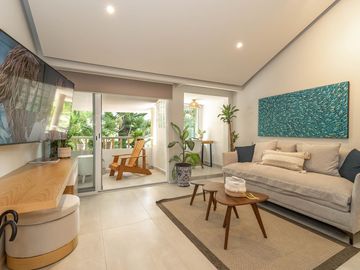 Se vende departamento de 3 recamaras frente la laguna en Zona Hotelera, Cancun