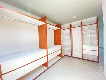 Casa en  Burgos Bugambilias