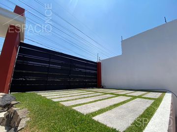 Casa en  Burgos Bugambilias