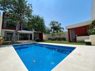 Casa en  Burgos Bugambilias