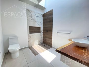 Casa en  Burgos Bugambilias