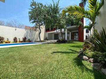 Casa en  Burgos Bugambilias