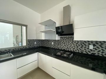 Casa en Fraccionamiento Burgos
