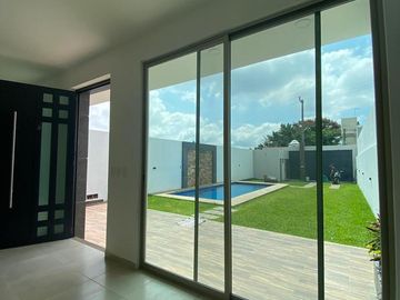 Casa en Fraccionamiento Burgos