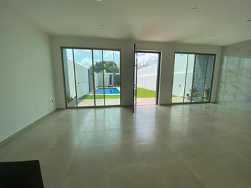 Casa en Fraccionamiento Burgos