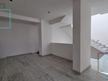 CASA EN VENTA LAS CRUCES CAMPO DE GOLF ZONA APODACA