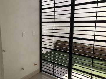 CASA EN VENTA ZONA DOMINIO CUMBRES