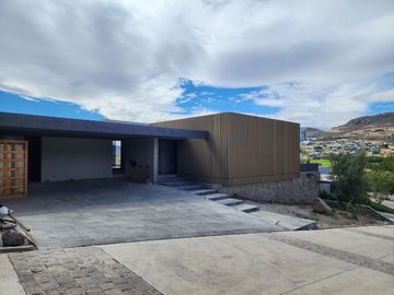 Casa en Venta Club de Golf Tres Marías
