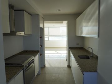 DEPARTAMENTO EN VENTA EN TORRE LA CIMA, ZONA LAS TORRES