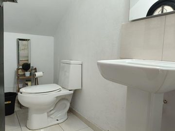 Casa en Fraccionamiento Puesta del Sol, Aguascalientes