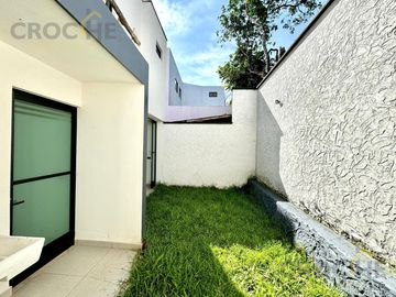 Casa en venta Fraccionamiento Santa Maria Coatepec Ver.