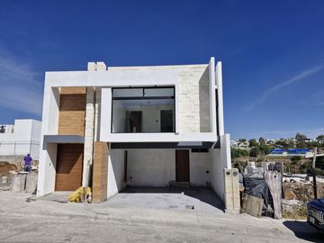 EN VENTA CASA EN RINCONADA DE LOS ANDES SAN LUIS POTOSI