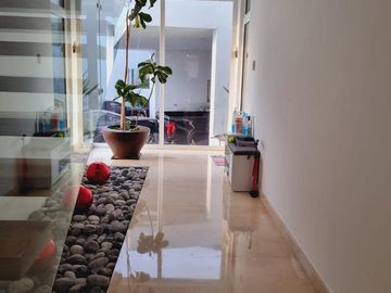 Casa en  venta Portal del Huajuco carretera Nacional