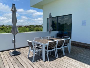 PUNTA TIBURON, Departamento en RENTA con vista al campo de golf y al manglar, 3 recamaras con baño