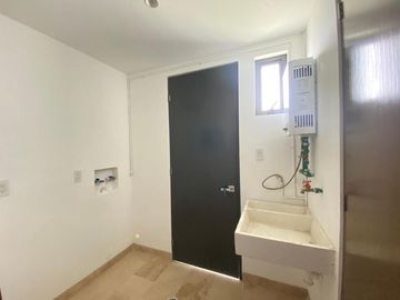 PUNTA TIBURON, Departamento en RENTA con vista al campo de golf y al manglar, 3 recamaras con baño
