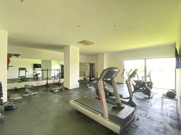 PUNTA TIBURON, Departamento en RENTA con vista al campo de golf y al manglar, 3 recamaras con baño