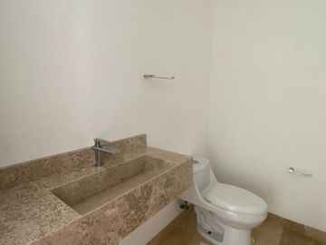 PUNTA TIBURON, Departamento en RENTA con vista al campo de golf y al manglar, 3 recamaras con baño
