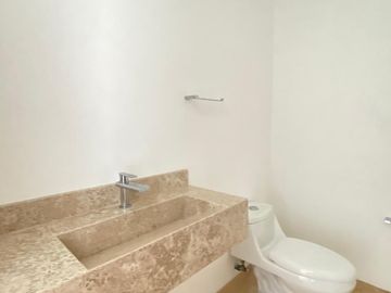 PUNTA TIBURON, Departamento en RENTA con vista al campo de golf y al manglar, 3 recamaras con baño
