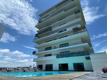 PUNTA TIBURON, Departamento en RENTA con vista al campo de golf y al manglar, 3 recamaras con baño