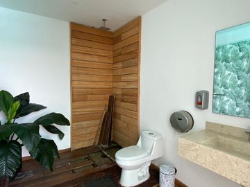 PUNTA TIBURON, Departamento en RENTA con vista al campo de golf y al manglar, 3 recamaras con baño
