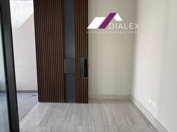 Fracc. Castaños del Vergel -CARRETERA NACIONAL- Casa VENTA Zona Sur MONTERREY, 377 m2