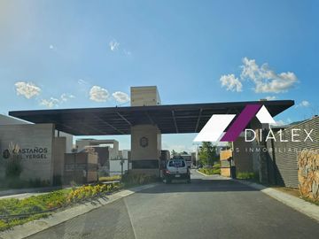 Fracc. Castaños del Vergel -CARRETERA NACIONAL- Casa VENTA Zona Sur MONTERREY, 377 m2