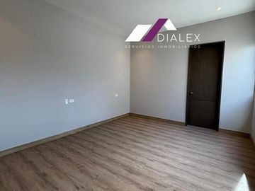 Fracc. Castaños del Vergel -CARRETERA NACIONAL- Casa VENTA Zona Sur MONTERREY, 377 m2