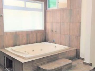 Venta de Casa, Col. Doctores, Toluca, Edo. de México.