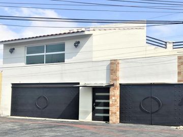 Venta de Casa, Col. Doctores, Toluca, Edo. de México.