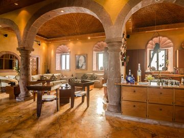 Casa Colonial de 7 Habitaciones en Venta en Isla Mujeres