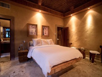 Casa Colonial de 7 Habitaciones en Venta en Isla Mujeres