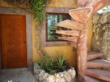 Casa Colonial de 7 Habitaciones en Venta en Isla Mujeres