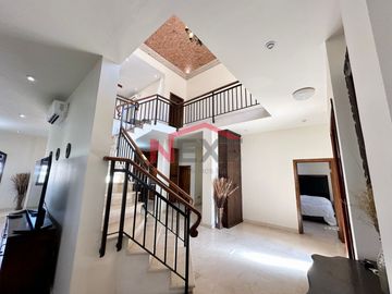 SE VENDE CASA EN ROYAL GOLF CLUB SAN CARLOS.