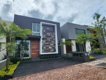Casa en Venta en Fraccionamiento Praderas II Altozano